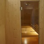 赛普尔斯图巴酒店